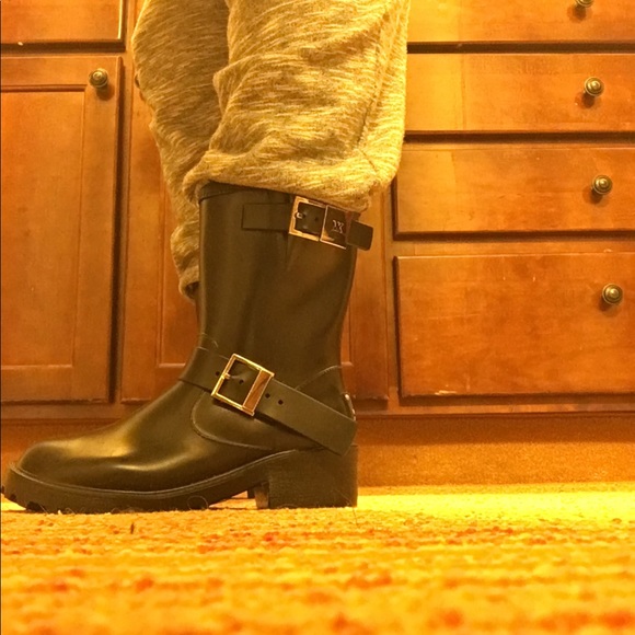 Michael Kors rain boots - Picture 7 of 7